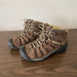 KEEN Womens Hiking boots Size 7